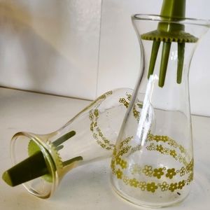 Vintage Pyrex Crazy Dazie Salt & Pepper Shakers